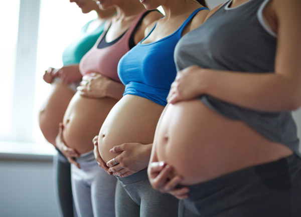 Sự phát triển của thai nhi có thể gây chèn ép bàng quang dẫn đến chứng tiểu đêm